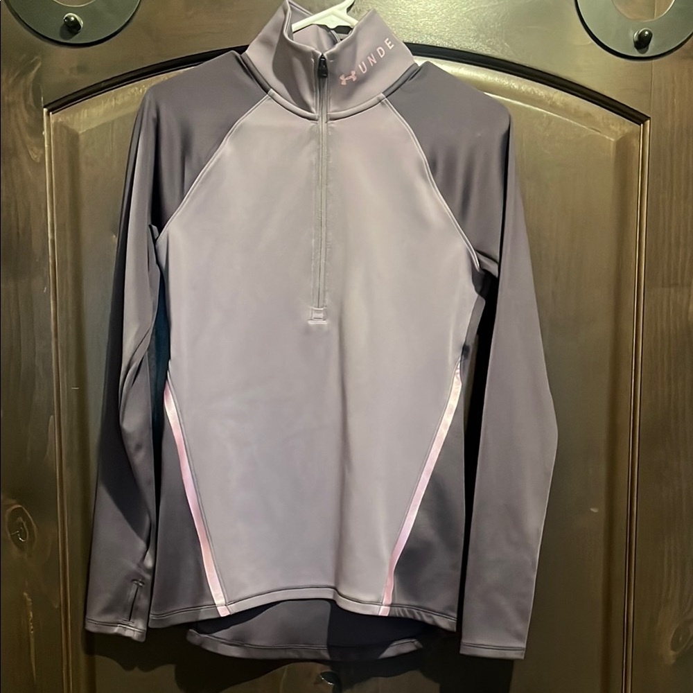 Under Armour Women's Gray 1/4 zip